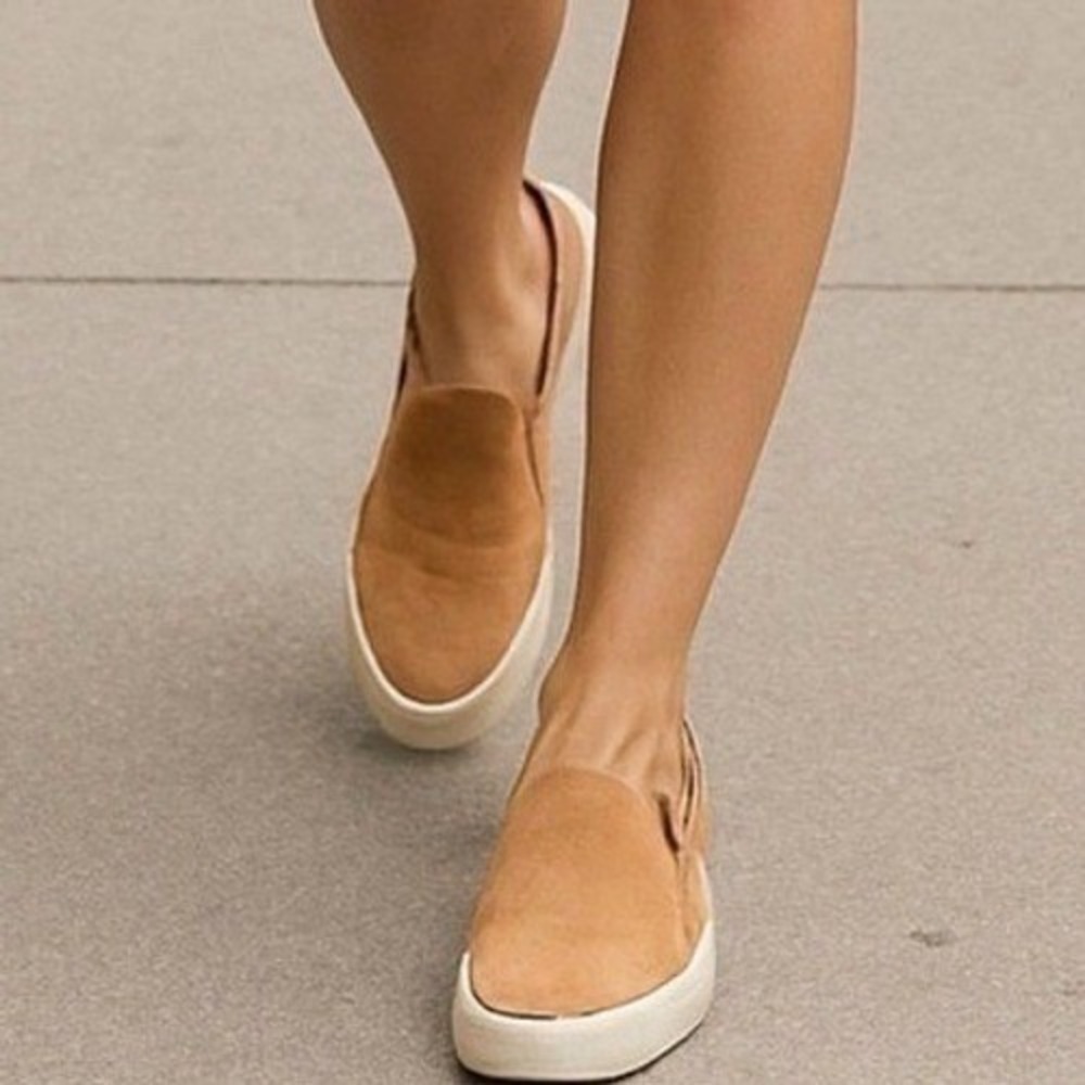 Universal Thread Salmon/Mauve Slip On Microsuede Sneakers Shoes